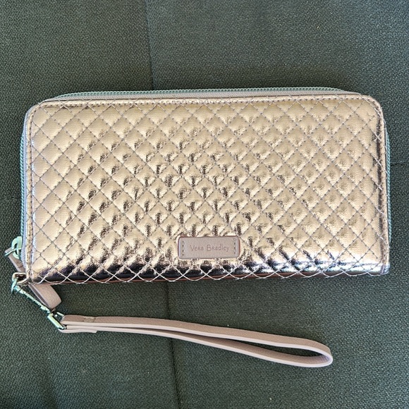 RARE Vera Bradley Rose Gold Accordian Style Wallet/Wristlet - Picture 2 of 12